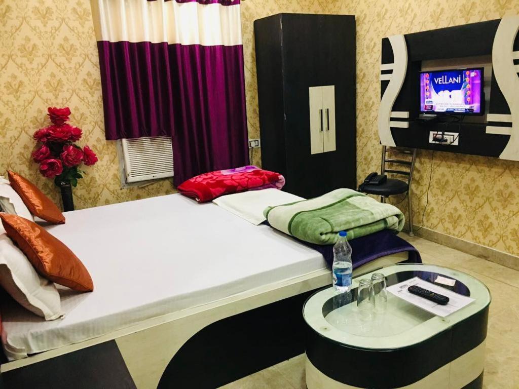 Hotel Natraj Sasarām Buitenkant foto