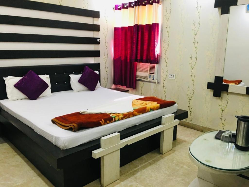 Hotel Natraj Sasarām Buitenkant foto