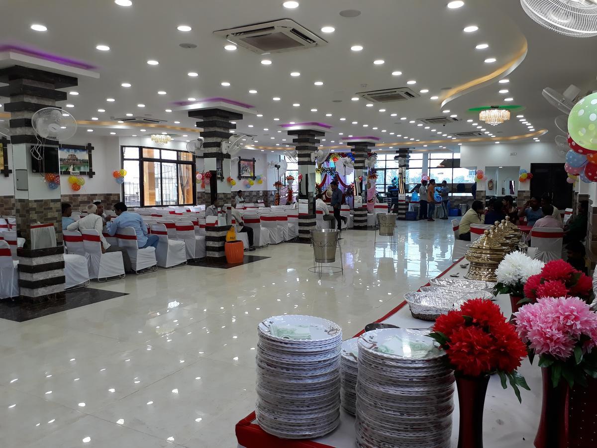Hotel Natraj Sasarām Buitenkant foto
