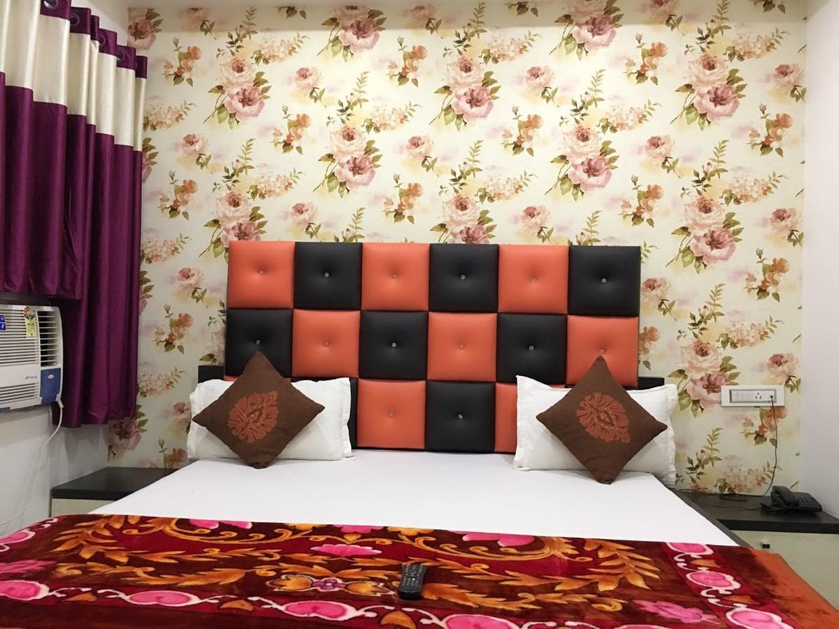 Hotel Natraj Sasarām Buitenkant foto