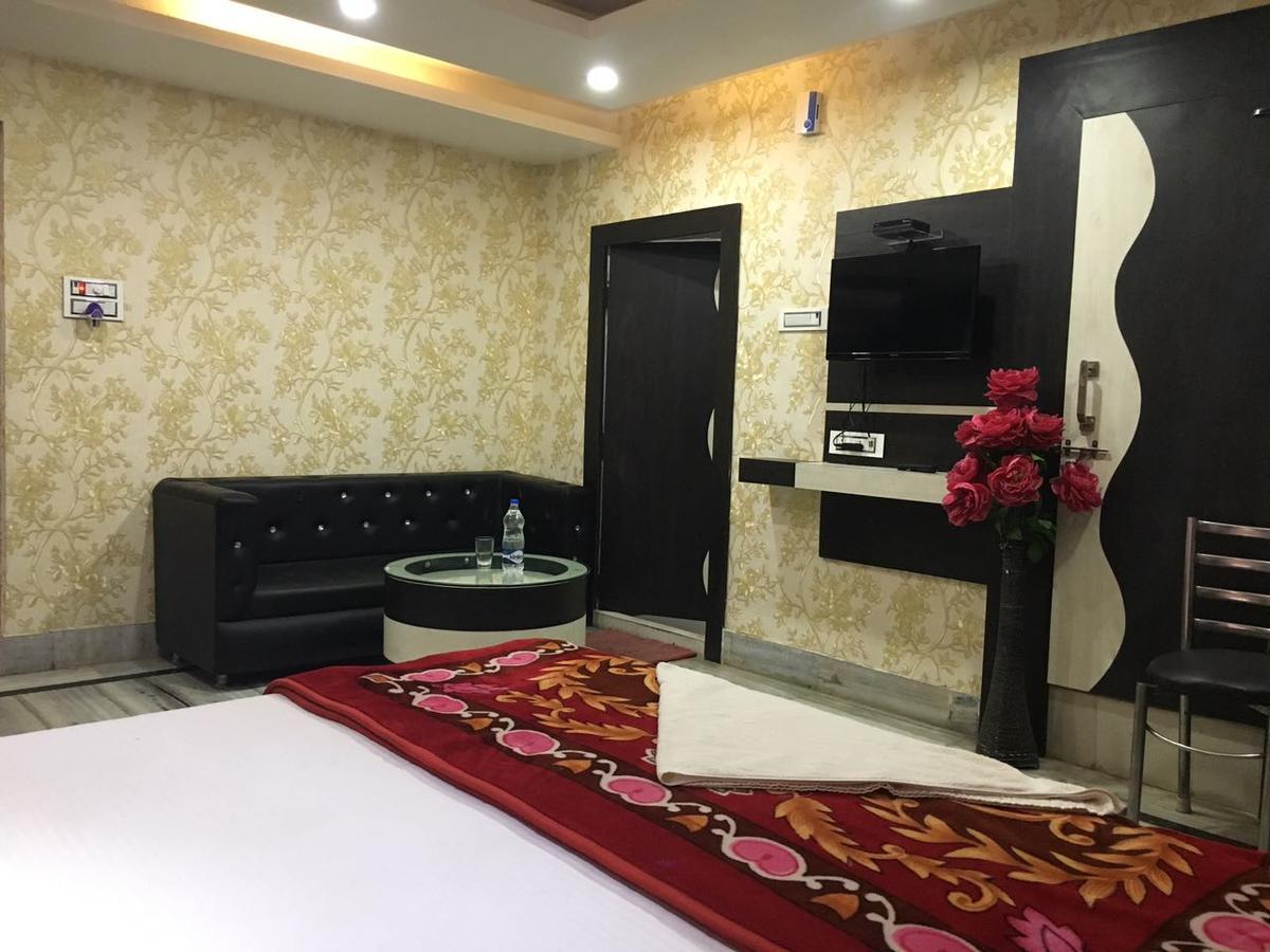 Hotel Natraj Sasarām Buitenkant foto